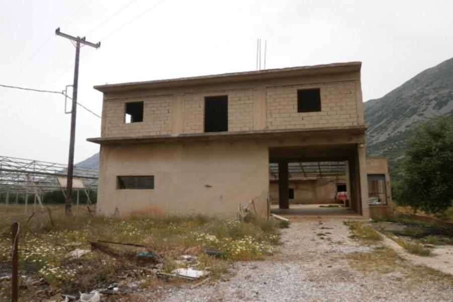 Βιομηχανικό Κτήριο στο Καβούσι Ιεράπετρας