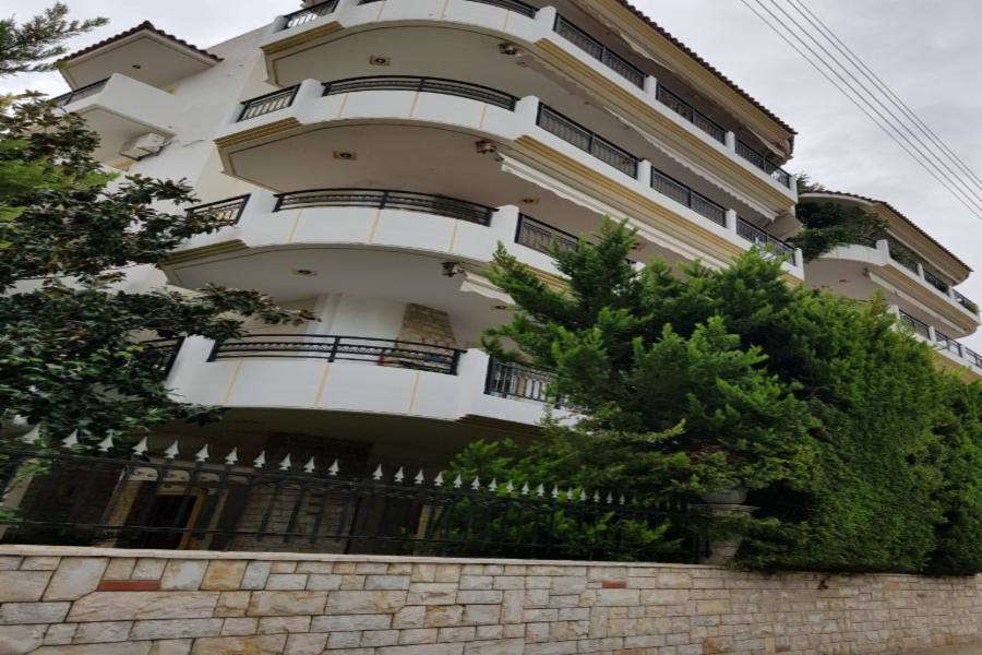 Αποθήκη Οικιακή Ποσειδώνος 32 & Ίριδος 42, Συνοικισμός Άγιος Νικόλαος Βάρης, Δήμος Βάρης- Βούλας- Βουλιαγμένης, Νομός Αττικής