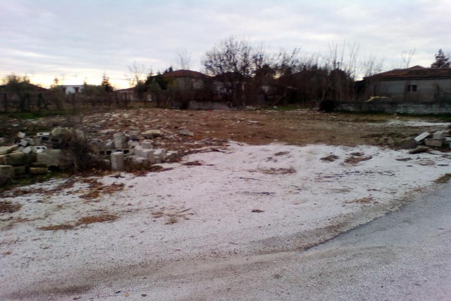 Οικόπεδο στους Αγίους Αναργύρους Λάρισα