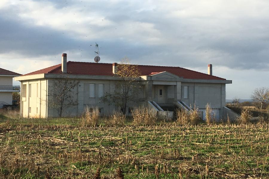 Residence in Nea Amisos, Drama