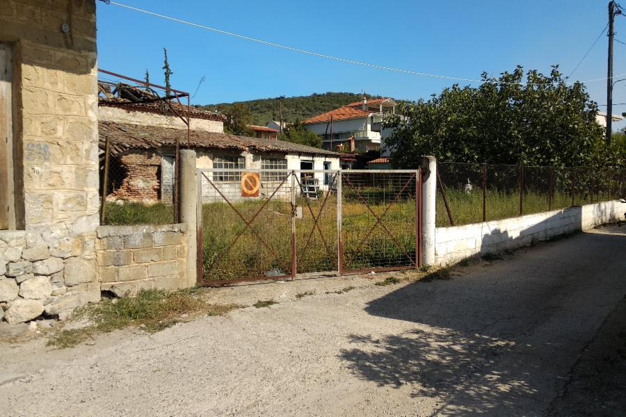 Οικόπεδο Περιοχή Παραλία Ραχών, Δήμος Εχιναίων, Νομός Φθιώτιδας