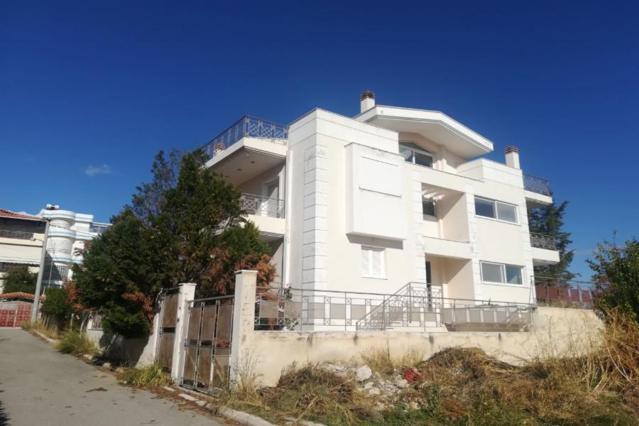 Residence in Acharnes