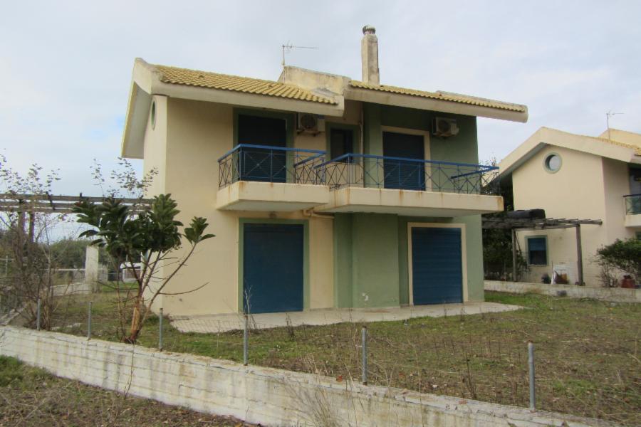 Μεζονέτα στη Μόβρη Δυτικής Αχαΐας