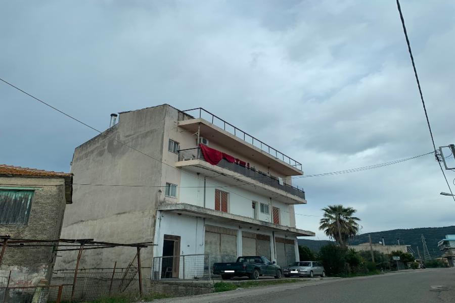 Διαμέρισμα Θέση «Ζαπάντι», Περιοχή Μεγάλη Χώρα, Δημοτική Ενότητα Νεάπολη, Δήμος Αγρινίου, Νομός Αιτωλοακαρνανίας