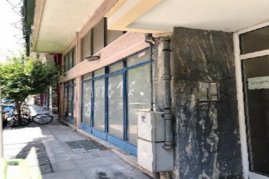 Κατάστημα στη Λάρισα