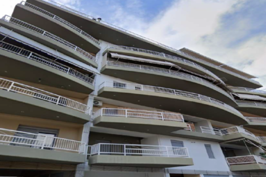 Διαμέρισμα Ζ' ορόφου στη Λαμία