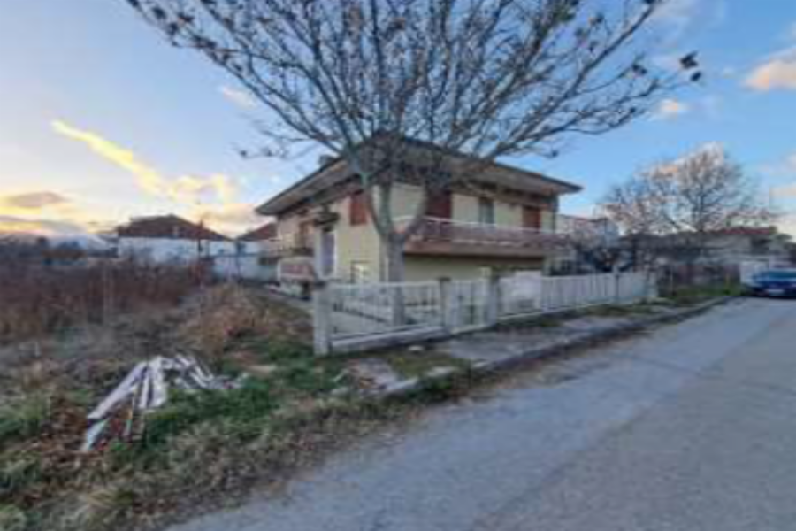 Μονοκατοικία στη Πτολεμαίδα