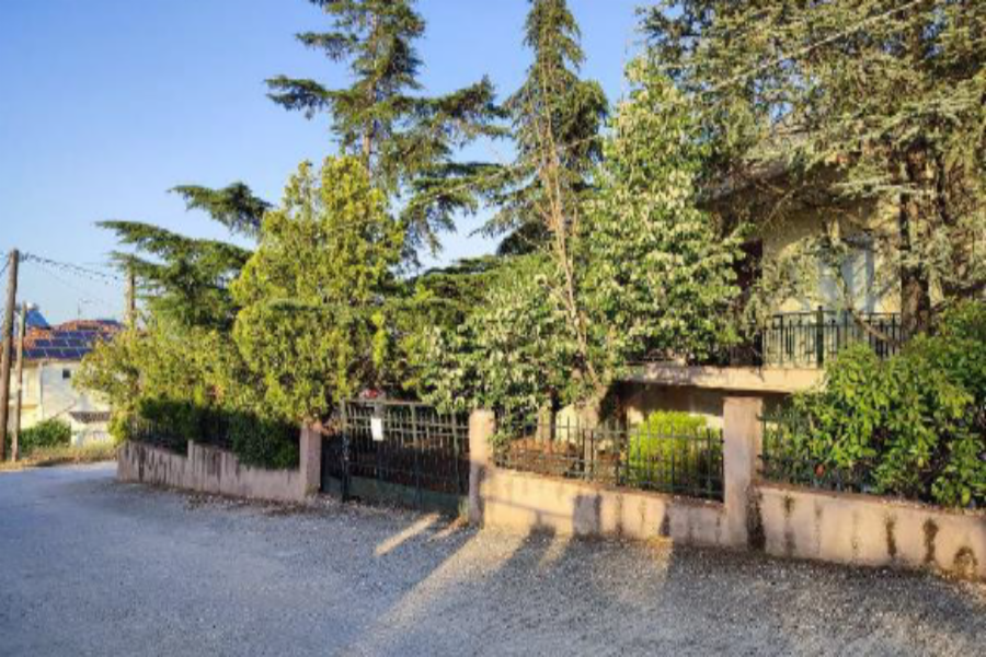 Κατοικία στο Ωραιόκαστρο, Θεσσαλονίκης