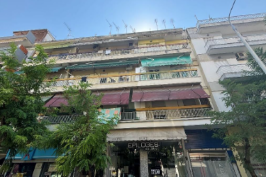 Third floor apartment at Thessaloniki