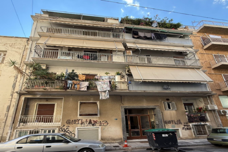 First floor apartment at Pl. Attikis