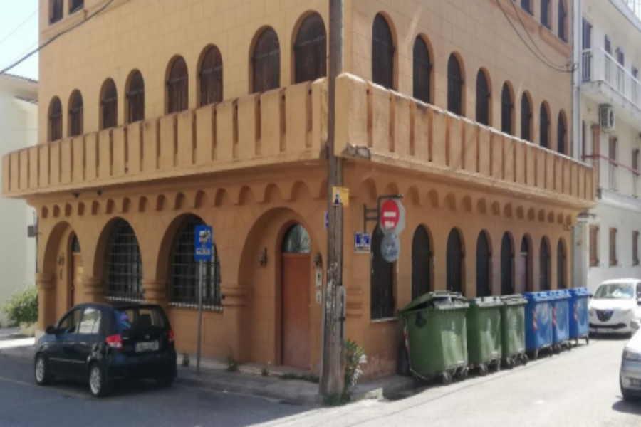 Κτίριο Μικτής χρήσης στη Ναύπακτος