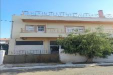 Mixed-use building in Aspropyrgos