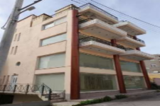 Κτήριο μικτής χρήσης στο Λαύριο